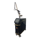 Picosecond machine for tattoo removal